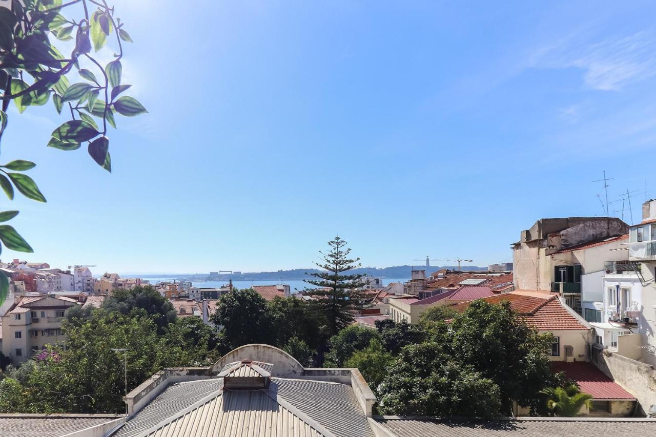 Parlamient River View Apartments By Homing Lissabon Exterior foto
